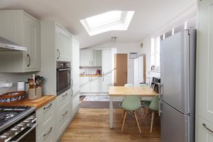 Kitchen_TOS (1)- click for photo gallery